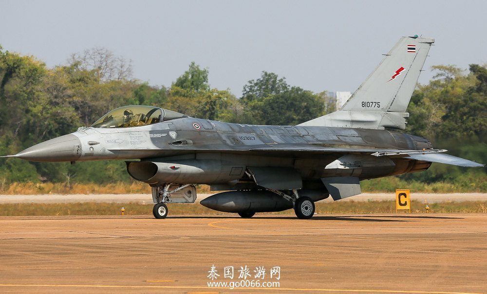 泰国空军的F16战斗机